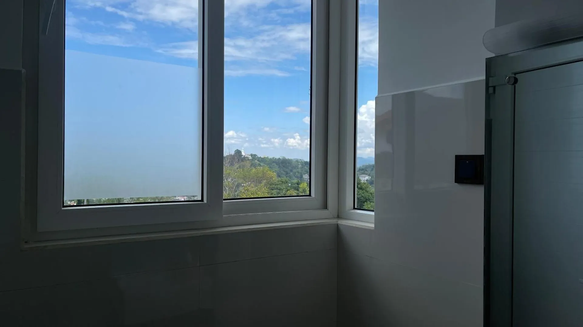 Sun Dove Suite Kandy Homestay