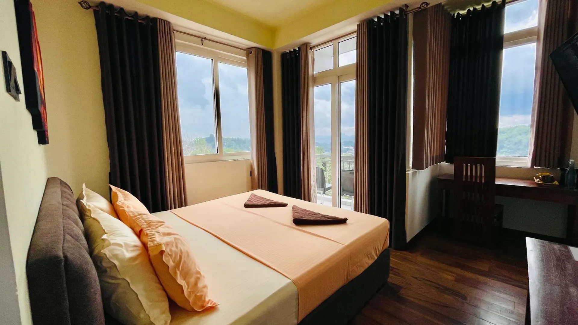Homestay Sun Dove Suite Kandy